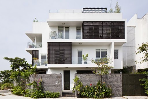 Villa nhà phố 3 tầng đơn giản